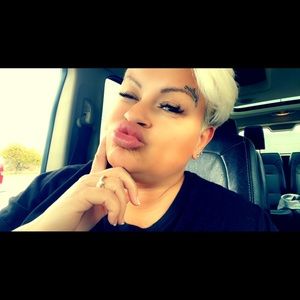 Meet your Posher, Sonia